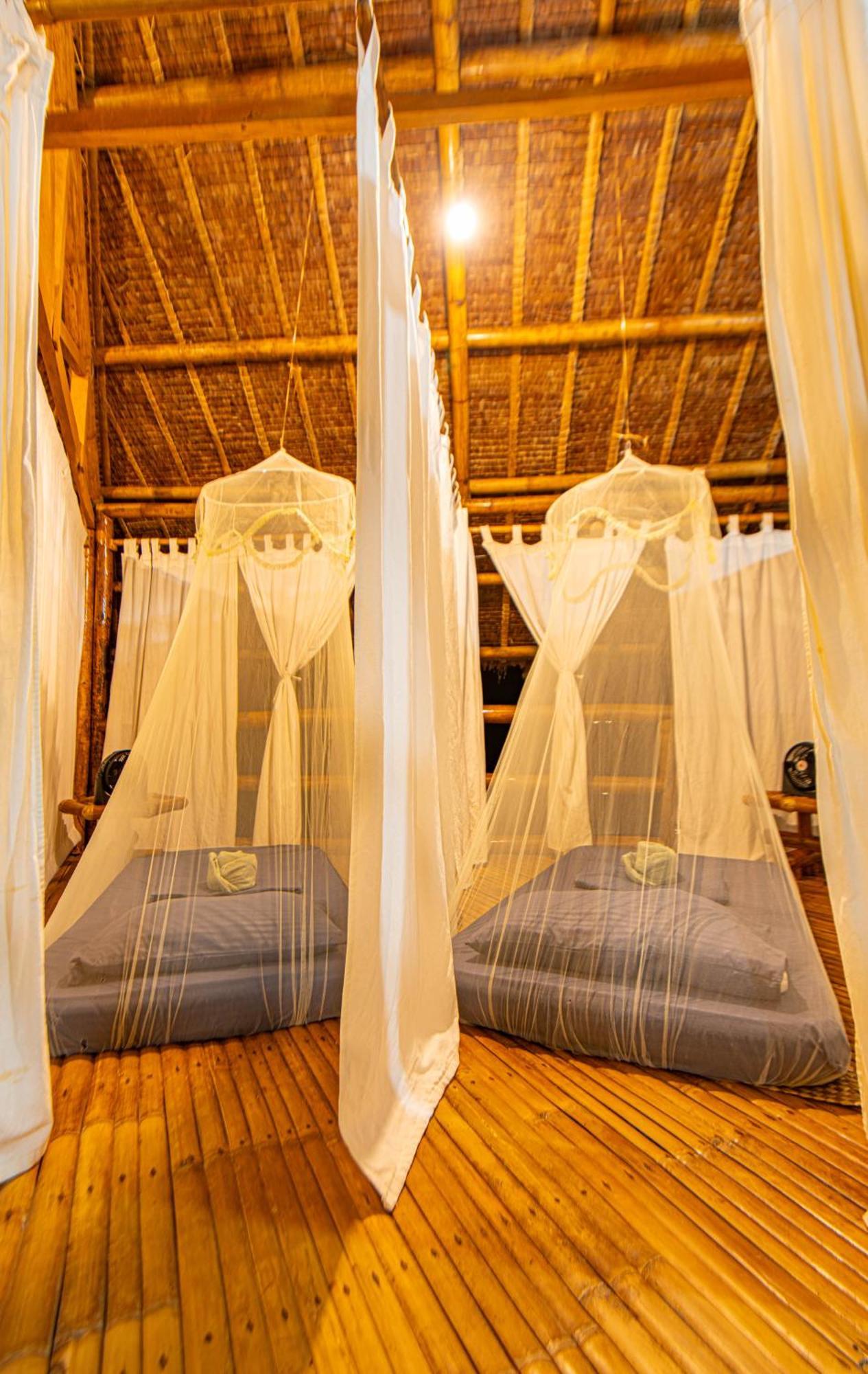 Water To Forest Ecolodge Лобок Экстерьер фото