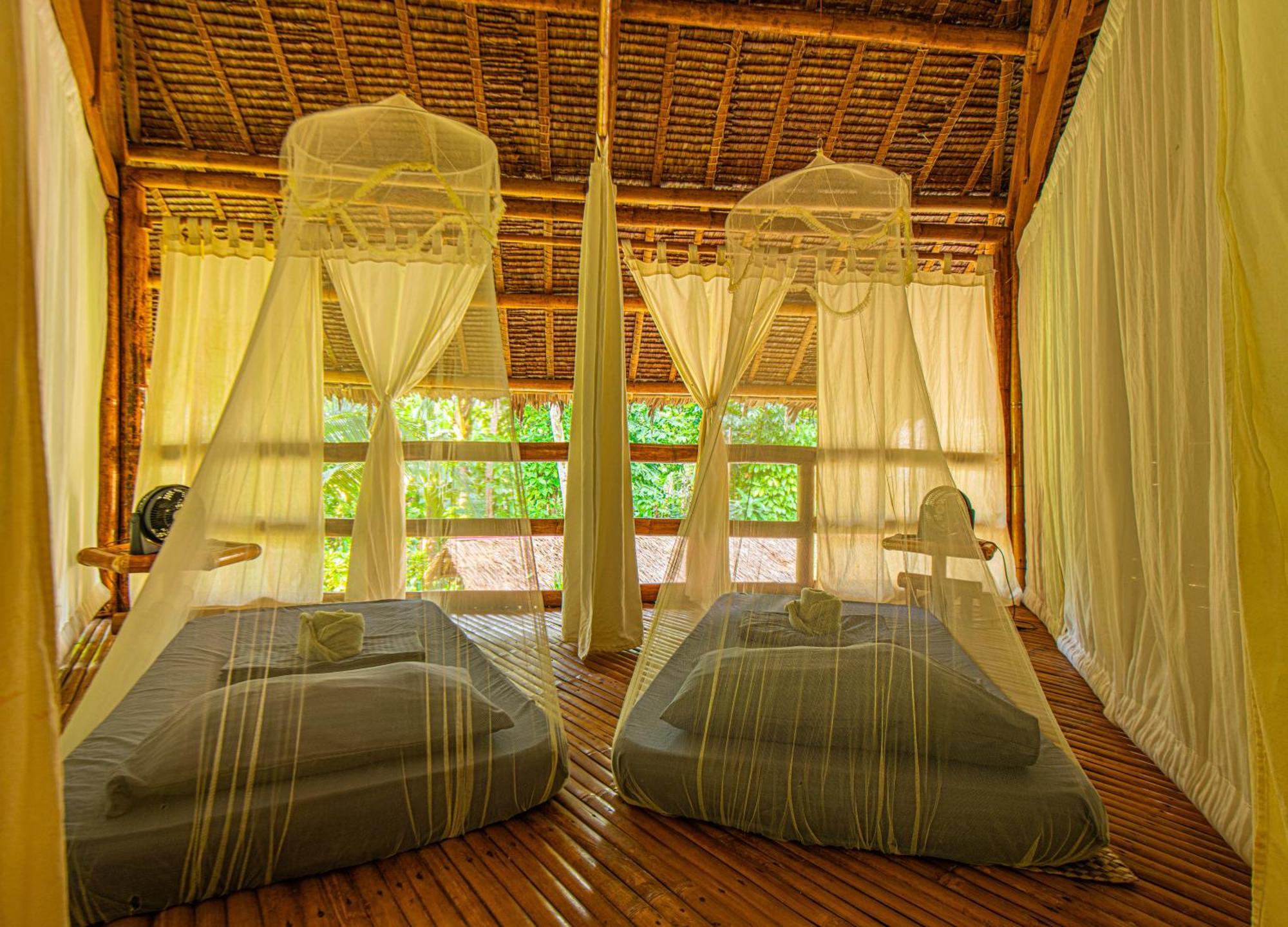 Water To Forest Ecolodge Лобок Экстерьер фото