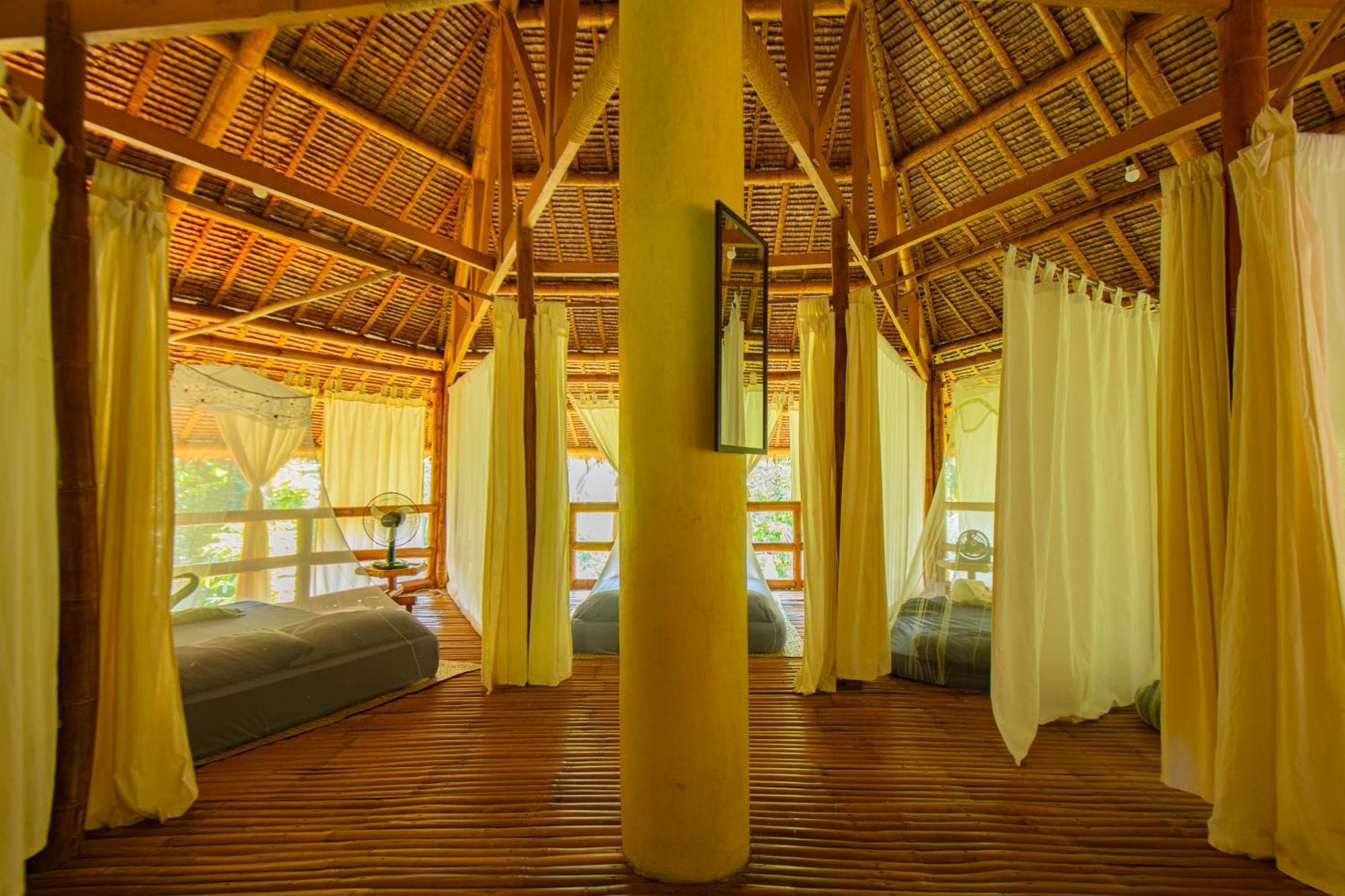 Water To Forest Ecolodge Лобок Экстерьер фото